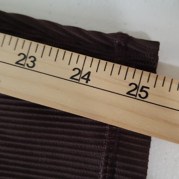 Athleta Elation Ribbed Tight Legging Women Large Chocolate Brown Active Yoga Gym - Picture 9 of 13
